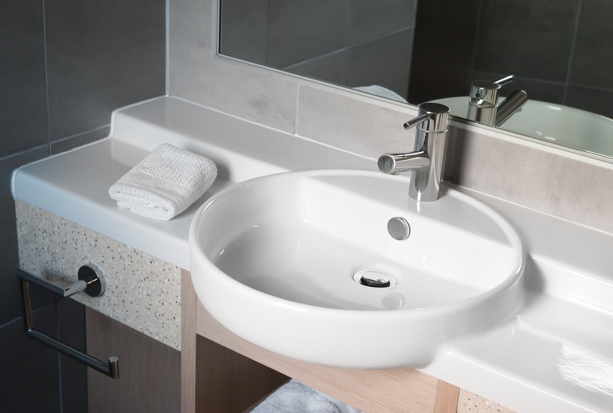 bathroom sink_1 1200x800