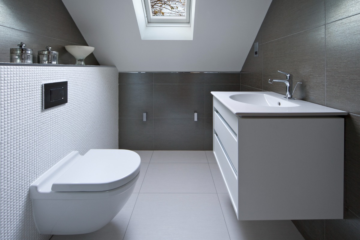 modern ensuite cloakroom 1200x800px