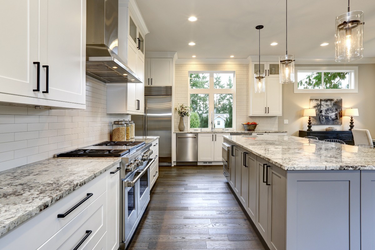 Beautiful modern spacious kitchen 1200x800px